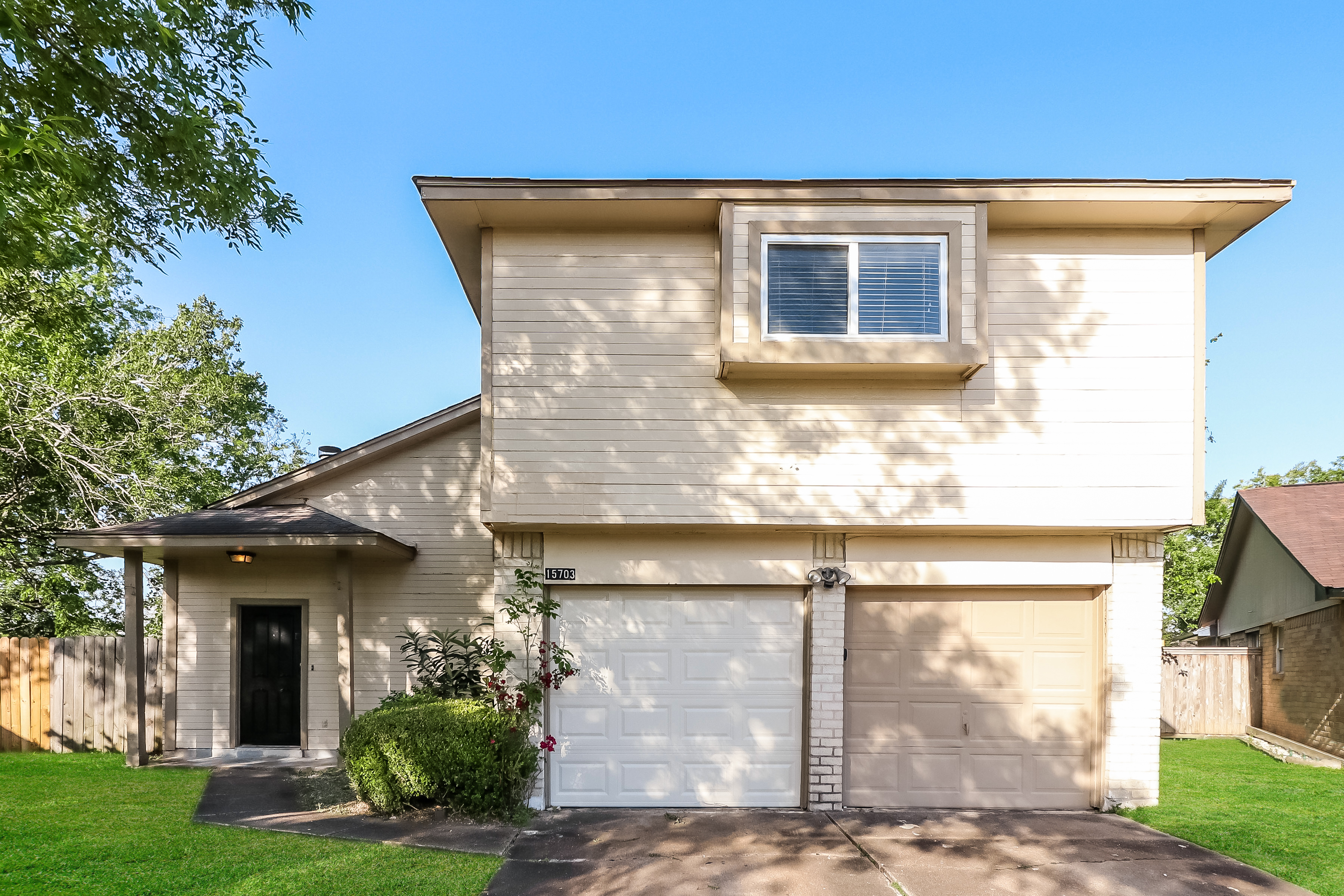 15703 Baybriar Dr Missouri City, TX 77489